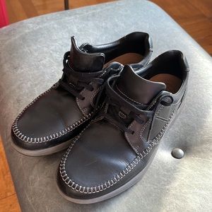 Clarks Unstructured Lace Shoes Size 10 - Like New!